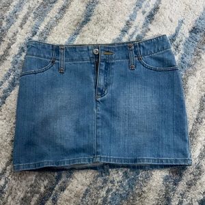 levis mini skirt